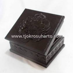 LPA 079 Box Nongko HB 22x18x10 cm WYM