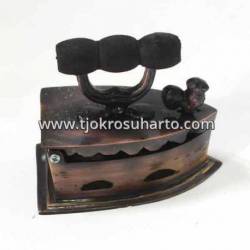 Setrika Tembaga kecil SYN