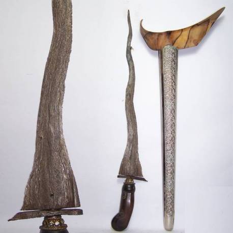 Keris Jaran Goyang Luk 7 adeg Tuban (B2)