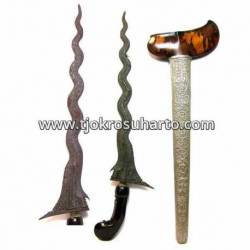 Keris Parung Sari luk 13 Kulit Semongko Madiun (B2)