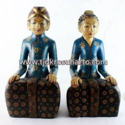 LCP 030 Loro Blonyo Basahan 40 Cm cat lawasan Blangkon