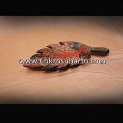 LBA 040 Piring daun Batik M ZNL