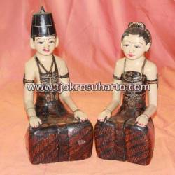 LCP 011 Loro Blonyo Basahan 40 cm Batik Kuluk