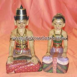 LCP 018 Loro Blonyo Basahan 40 Cm cat lawasan kuluk