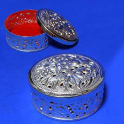 Box Bulat d: 9 cm d: 28 cm Kerawang  DRM